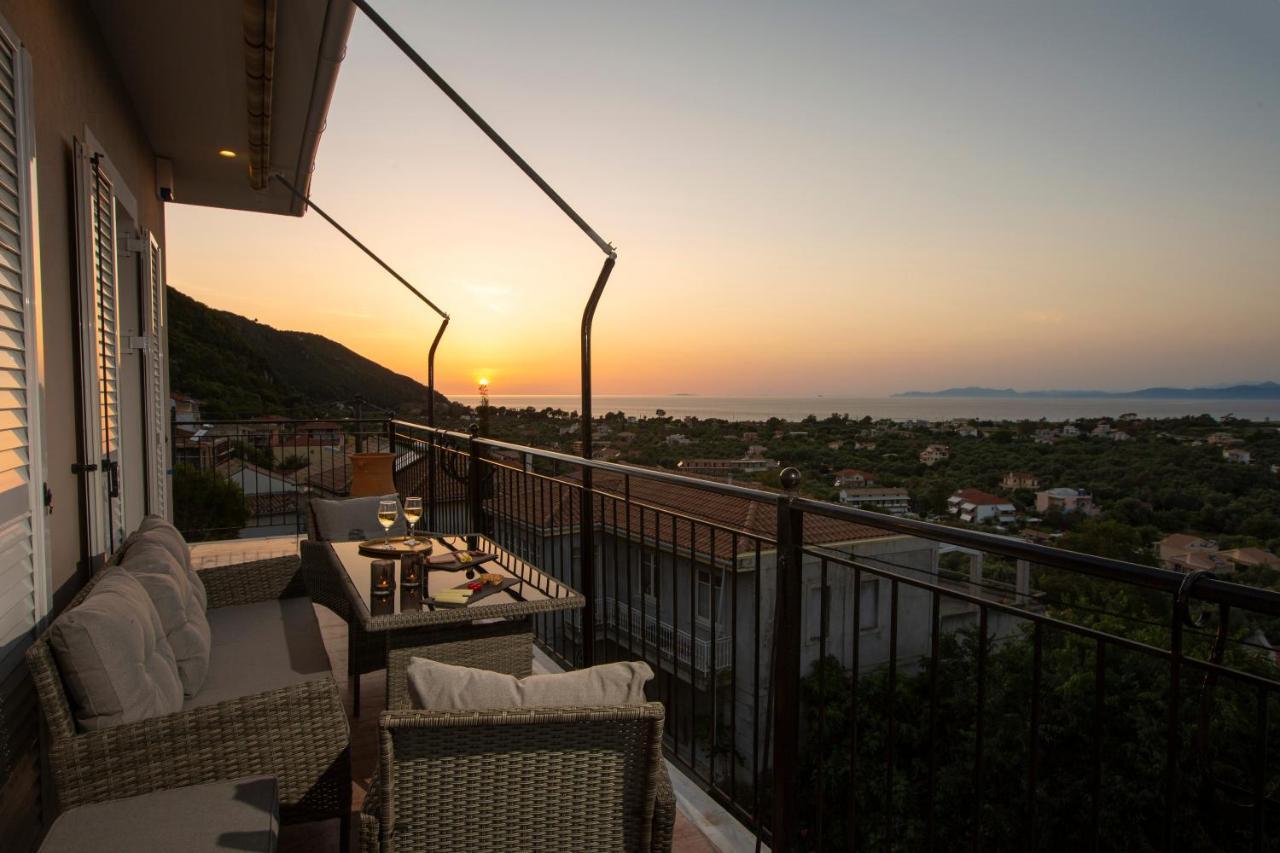 Villa Dimitris - The House Experience Frínion 외부 사진